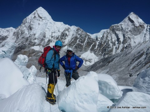 The remaining of the STL Connection in the Khumbu Icefall.